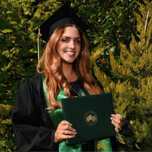 Meet your Posher, Hanna - Picture 1 of 1